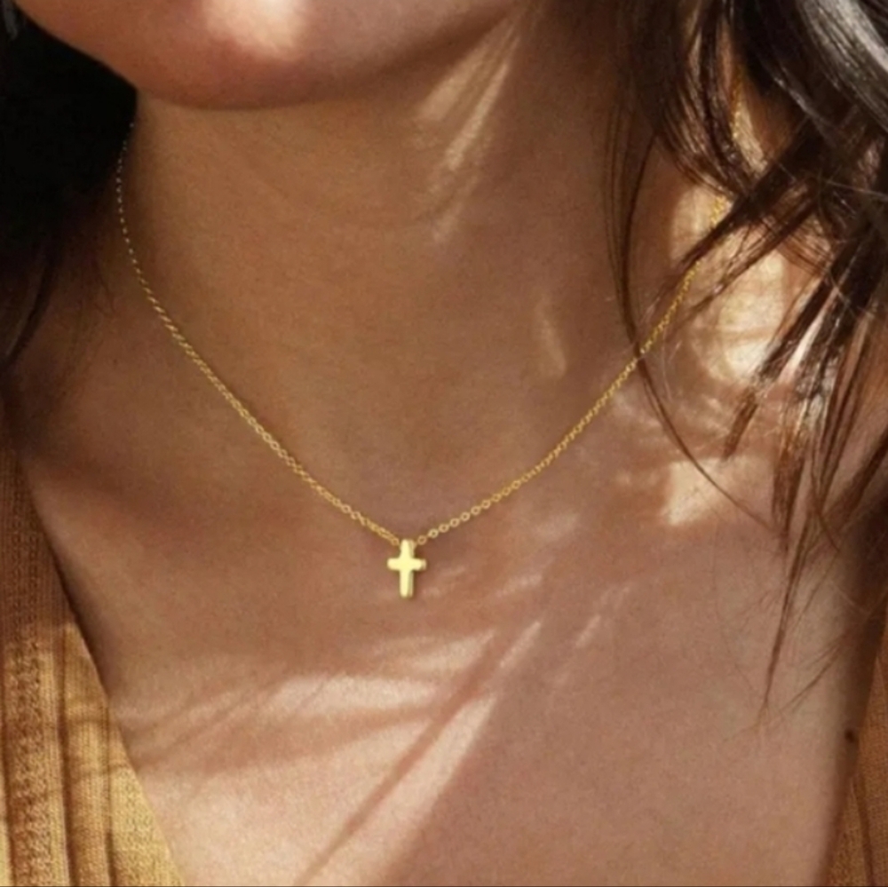 NEW! 18K Gold Plated Minimalist Tiny-Petite Chunky Cross Pendant Necklace